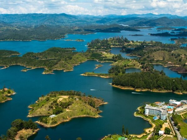 Tour a Guatapé